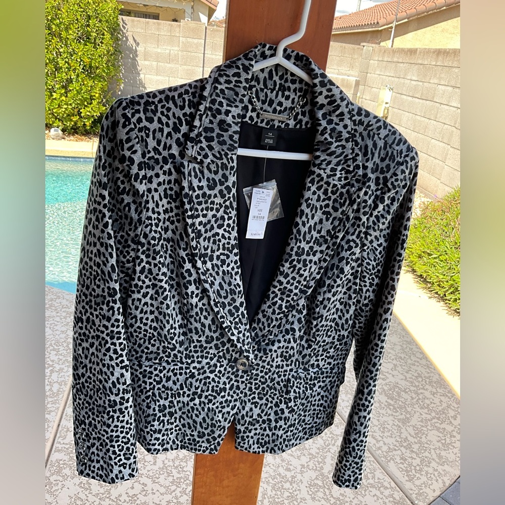 WHBM size 14.  NWT